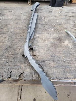 14 15 16 17 18 19 20 21 22 RANGE ROVER SPORT Right Liftgate Pinch Sensor ONLY - Image 1 of 4