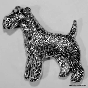 Airedale Terrier Pewter Pin Brooch -British Hand Crafted- Wire Fox Schnauzer - Picture 1 of 3