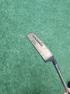 TOP FLITE GOLF MICRO GROOVE PUTTER CLASSIC BLADE RH 36" STEEL SHAFT - GOOD COND. - Picture 1 of 18
