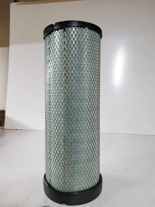 Case IH 319469A1 air cleaner/filter - Picture 1 of 2