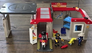 Playmobil City Action 2010 Take Along Feuerwache 5663 unvollständig - Bild 1 von 6