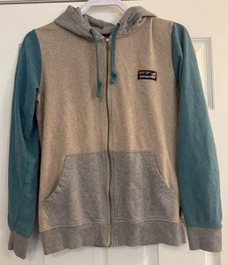 Chaqueta Patagonia Mujer Talla MED Verde azulado/gris/bronceado Ligera Orgánica Senderismo Campamento Capucha - Imagen 1 de 11