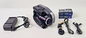Panasonic PV-L352D Palmcorder 700x VHS-C Camcorder Bundle - Picture 1 of 18