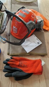 Husqvarna Set Schnittschutzhose XL Jacke L und Helm für Motorsäge - Bild 1 von 10