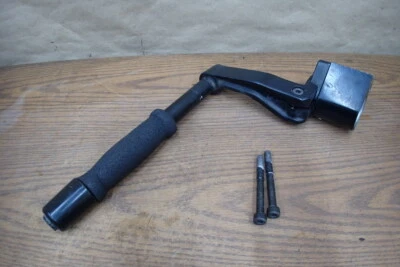 2001 KAWASAKI CONCOURS ZG1000A 左手柄手柄握把 RISER ASSY — 第 1/4 张图片