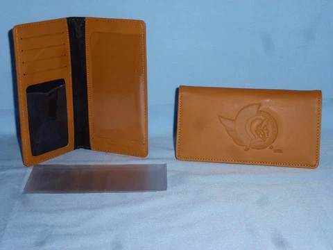 OTTAWA SENATORS   "glove"  Leather Checkbook  NEW  tan Cover