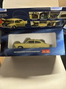 Sun Star The Platinum Collection 1:18 1951 Kaiser Henry J. Yellow Die-cast NIB - Picture 1 of 12