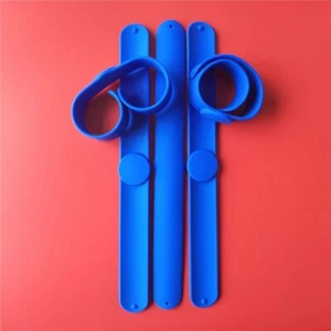 125Khz TK4100 EM4100 RFID Silicone Wristband Bracelet Read Only ID Card - Picture 1 of 3