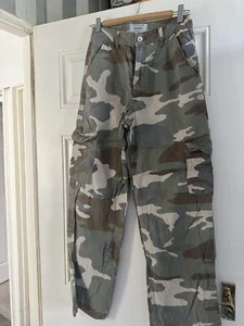 New Look Camouflage Cargo - Picture 1 of 2