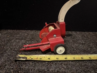 Vintage Tru-Scale Chopper Forage Harvester 1/16 Scale - Image 1 of 4