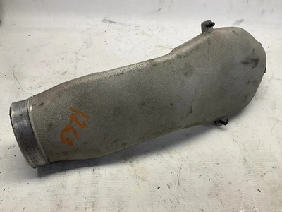 09 Jaguar XF 4.2 AT RWD Supercharged Engine Air Intake Hose Tube T - Image 1 of 4