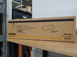 Genuine Phaser 7300 Yellow Standard Capacity Toner Cartridge 016197500 - Picture 1 of 1