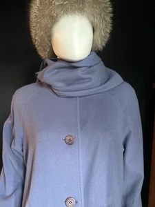 Vintage Winter Coat Pearlescent Buttons With Built In Scarf Pockets Periwinkle - Picture 1 of 11