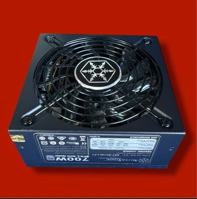 💎 Silverstone SST-SX700-LPT 700W 80 Plus Platinum SFX-L Modular Power Supply - Image 1 of 4