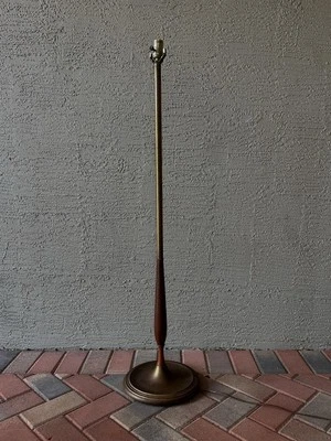 Vintage Mid Century 50s Lightolier Thurston Era Metal Walnut Floor Lamp Sleek - Image 1 of 4