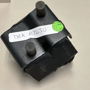 gm right side used motoer mount DEAA2630 great condition - Bild 1 von 7