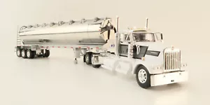 First Gear 60-1684 Kenworth W900L 6x4 Truck & 3-axle Walinga Bulk Feed Tank 1:64 - Picture 1 of 5