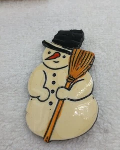 RETRO Weihnachten Feiertag Brosche Anstecknadel Kunststoff Schneemann Emaille Made in W Germany Vintage - Bild 1 von 5
