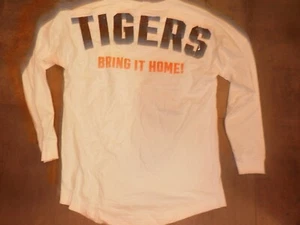 VICTORIAS SECRET PINK RARE BLING MLB DETROIT TIGERS POCKET TEESHIRT L NWT - Picture 1 of 3