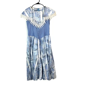 Vintage 80s Cottagecore Lace Applique Blue White Dress Chest 35" - Picture 1 of 4
