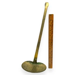 Bonita hoja de latón vintage 15"" x 5 3/4"" pátina verdigris forjada a mano - Imagen 1 de 10