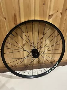 27.5" WTB KOM i30 LIGHT MTB Front Wheel Boost 27.5+ Plus Tubeless Ready - Picture 1 of 8