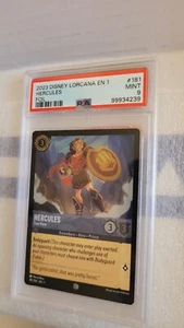 Disney Lorcana EN 1 2023 Hércules - True Hero Foil #181 PSA 9 como nuevo primer capítulo - Imagen 1 de 2