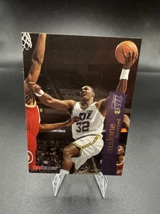 Karl Malone HOF Utah Jazz 1995-96 NBA Hoops #160 - Picture 1 of 2