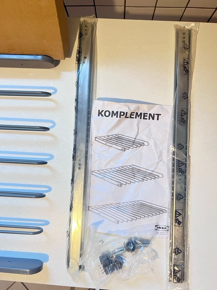 Kleiderstange Auszug Neu Original Verpackung 50x58 Set Grau IKEA KOMPLEMENT - Bild 1 von 4