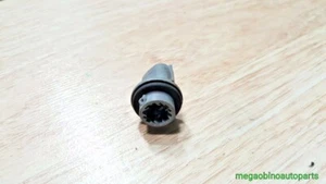 1999-2003 mazda protege protege5 side marker lamp socket oem c126 - Picture 1 of 3