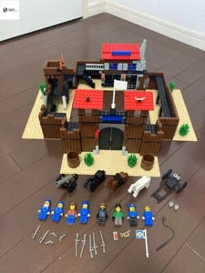 LEGO System Western Fort Legoredo 6769 In 1996 Used Retired - Afbeelding 1 van 7