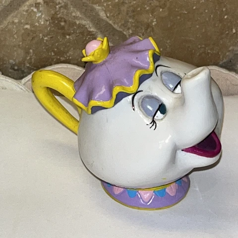 Disney Beauty and The Beast Teapot MRS POTTS Mini PVC Figure Cake Topper Cover