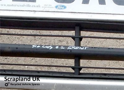 Parrilla de parachoques central delantera Ford Focus MK1 Facelift 2002-2004 2M51A018A58ACW Foto 1 de 4