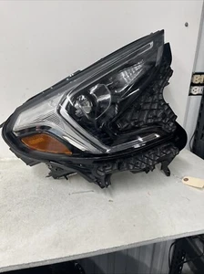 2018-2021 GMC Terrain OEM HID Right Head Light - Picture 1 of 10