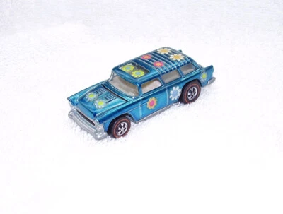 Hot Wheels Redline Medium Blue Crazy Daisy Classic Nomad Foto 1 de 4
