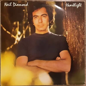 NEIL DIAMOND Heartlight 12" Vinyl LP CBS Records 25073 Ex Ex - Picture 1 of 11