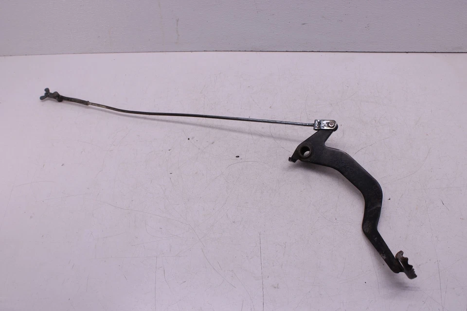97-99 YAMAHA BIG BEAR 350 OEM PEDAL FRENO TRASERO DERECHO con varilla de acoplamiento  Foto 1 de 4