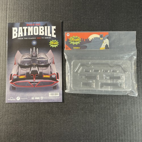 FANHOME/DEAGOSTINI ISSUE # 19 PLUS PARTS PACK BUILD THE 1966 BATMOBILE ...