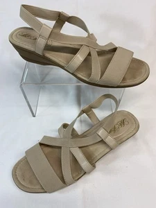 Life Stride womens sandals, Size 8, Beige, Strappy, - Picture 1 of 7