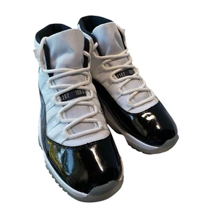 Nike Air Jordan 11 Retro Concord (2018) 378037–100 Black White Size 10.5 Sneaker - Picture 1 of 12