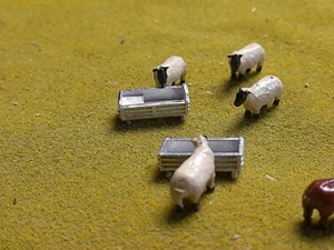 2x Oo Gauge Sheeps Cows pig WATER TROUGHS Diorama Model Railway Fully Finished - Picture 1 of 11