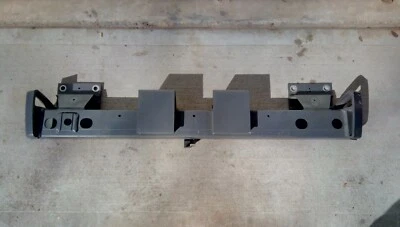 Оригинальная усиленная ударная штанга для переднего бампера 2007-2015 Jaguar XK XKR X150 - Изображение 1 из 4