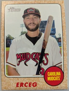 2017 Topps Heritage Minor Lucas Erceg First Name Omission - Imagen 1 de 2