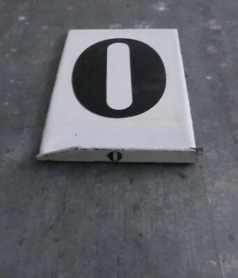 Plaque émaillée ancienne N°0. Indicateur de prix. Pompe à essence ? Gasoil ?  - Photo 1/3