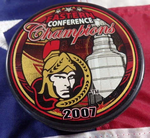 OFFICIAL 2007 OTTAWA SENATORS EASTERN CONFERENCE CHAMPIONS SOUVENIR HOCKEY PUCK! Cover