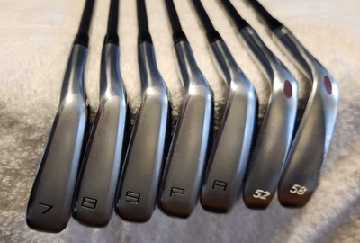 TaylorMade P770 Irons  7-PW, AW, SW, LW  Stiff Graphite, EXCELLENT Cond - Image 1 of 4