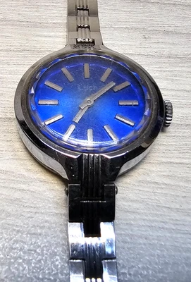 Vintage Ladies Watch Luch Mechanical Soviet Vintage Wristwatch for repair/parts - Image 1 of 4