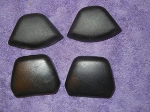 Juego de 4 cubiertas de pernos para cinturón de seguridad SAAB 900 1992 sedán de 4 puertas poste B poste C Y2 - Imagen 1 de 2