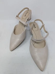 Life Stride Women's Minimal Pump Heel Shoe Size 8.5 - Picture 1 of 5