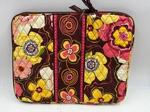 Vera Bradley Women's Handbag Multi Quilted Buttercup Sleeve Pocket Laptop Bag - Afbeelding 1 van 10